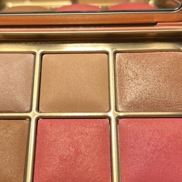 Makeup Hourglass Elephant Palette Ambient Lighting Edit Unlocked Poshmark
